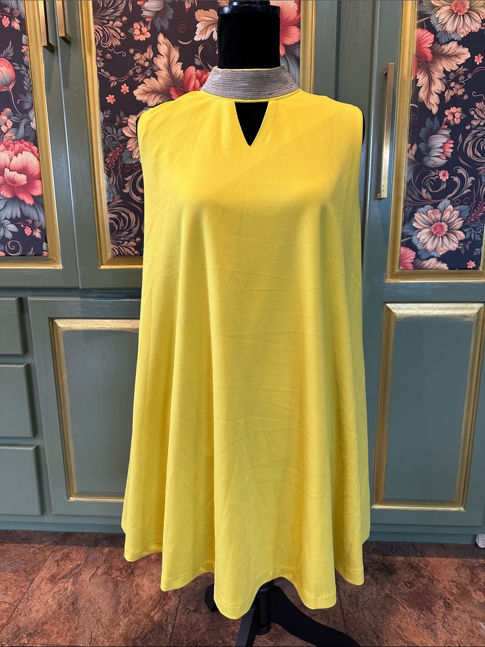 Gracia Bright Yellow/lime green Sleeveless Swing Dress with Metallic chain Colla